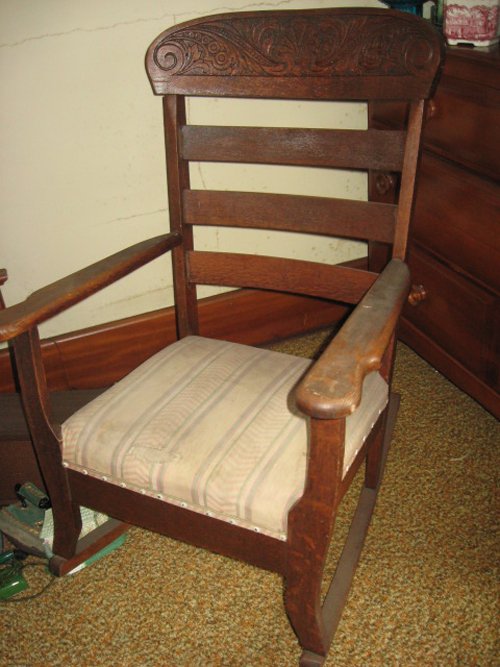 Property photo 32 - Major Antique & Collectibles Auction